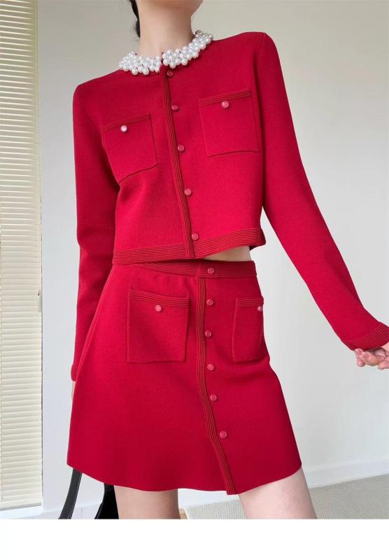 Red Two Pieces Knitted Pearls Cardigan Sexy A-Line Skirt Dress Sets