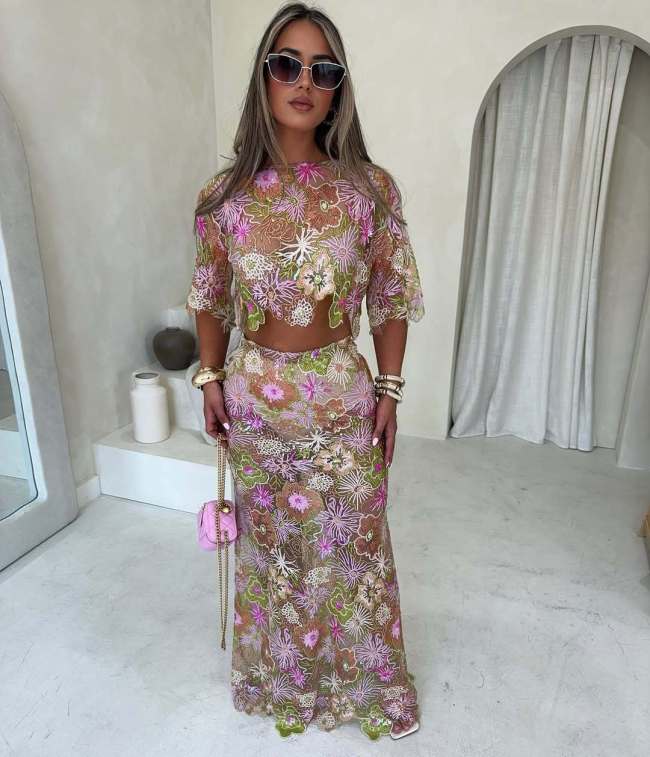 Pink Two Pieces Short Sleeve Tops Hollow Out Long Dress Skirt Sets