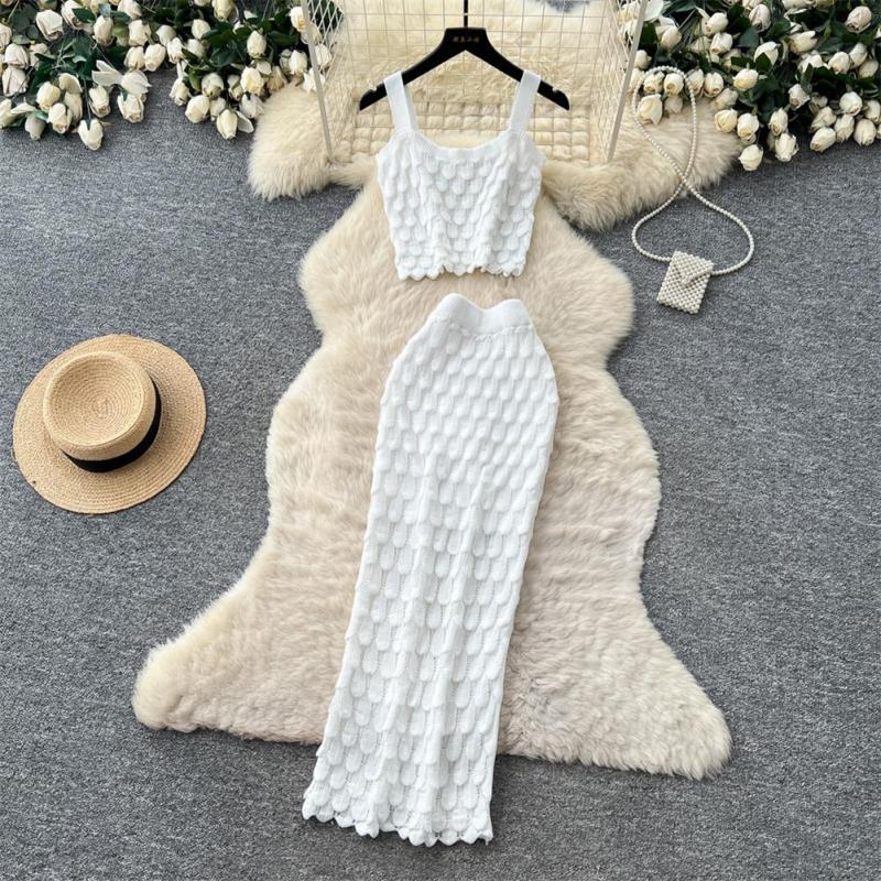 White Hot Sexy Two Pieces Crop Vest Knitting Ruffles Bodycon Midi Dress Set