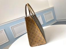 M44576 Louis Vuitton/LV monogram open large-capacity shopping traveling bag handbag