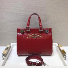 Gucci zumi female large-capacity triple-compartment luxury casual tote shoping bag medium size in Python leather 