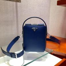 2VH066 Prada male saffiano scratch-proof messenger shoulder bag double-compartment phonebag