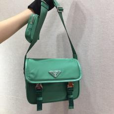 2VD034 Prada female nylon durable three-pieces set camera bag casual stylish messenger bag embellished with coin pouch at shoulder strap