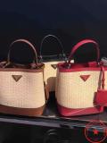 BA212 Prada ladies saffiano pure-hand-made grass-woven bucket bag graceful basket bag gold hardware 