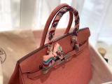Hermes Birkin 30 luxury solid handbag large-capacity casual  shopping tote bag in ostrich leather and silver hardware