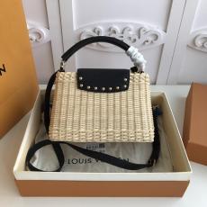 M55011 Louis Vuitton/LV women's Capucines BB woven handbag three-compartment lightweight shopping tote bag with protective base studs