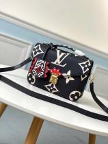 M45385 Louis vuitton/LV Pochette Métis crafted handbag monogram-printed vintage messenger crossbody bag with detachable strap and iconic S-lock