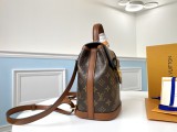 Ultimate version M45142 Louis Vuitton/LV Dauphine monogram mini backpack color-contrast vintage versatile handbag with built-in clip for inductive code scanning 