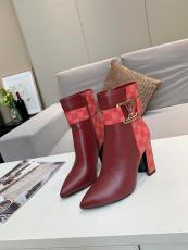 Louis Vuitton/LV female color-contrast pointed-toe Chelsea ankle boot with chunky heel