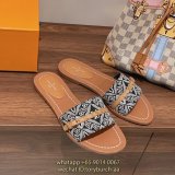 louis Vuitton Lv  outdoor slipper flip flops flat summer sandal sandy beach footwear size35-40