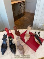 Valentino garavani slingback heeled pump slip-on ladies party footwear in patent calfskin full packaging Size 35-40