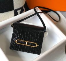 Crocodile-grainy Hermes Roulis 18cm sling crossbody mobilephone makeup bag handmade stitch