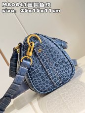 M80641 louis Vuitton LV crocodile grainy keepall Boston shopper handbag sling shoulder barrel bag