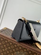 M20680 Louis vuitton LV MM twist handbag sling shoulder flap messenger with lemon-shaped charm 