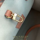 M45595 Louis Vuitton LV onthego PM carryall handbag capacious holdiday travel beach tote