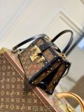 M46309 Louis vuitton LV Petite Malle V monogram handbag compact makup organizor case 