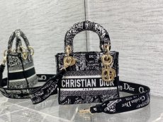 Paris map embroidery collection Dior Myabcd mini lady Diana handbag chain strap crossbody bucket tote