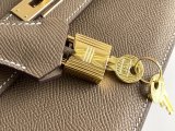 Etaupe Craie Epsom Hermes kelly sellier 20 en desordre flap satchel with iconic turnlock handmade stitch 