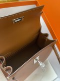 etaupe Brown epsom Hermes vintage kelly 20 structured handbag with bracelet handle full handmade stitch 