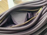 bottega veneta double knot handbag elegant underarm saddle baguette elbow tote original quality full inclusion 