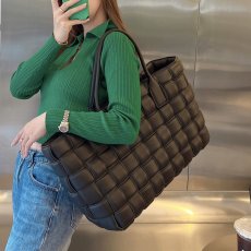 Bottega Veneta padded cabat shopper handbag shoulder open tote outdoor travel luggage bag authentic quality