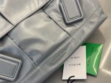 Bottega Veneta Arco 33 braided shopper handbag shoulder underarm travel tote authentic quality