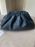 Bottega Veneta wrinkled pouch clutch socialite underarm cloud pouch bag Italy leather authentic quality 