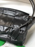 Large Bottega Veneta Arco 56 braided handbag shoulder underarm slouch tote in Italy calfskin 