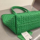 Bottega Veneta intrecciato small Cabat tote versatile shopper handbag with delicate zipped pocket Italy leather 