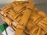 Bottega Veneta wrinkled cassette cosmetic clutch pouch sling braided baguette messenger bag multicolor option 