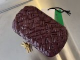 Bottega Veneta intrecciato knot cocktail party clutch cosmetic boxy pouch cellphone holder Italy leather authentic quality 