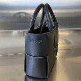 Bottega Veneta cassette candy Arco shopper bucket handbag with zipper pouch 