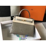 Crocodile-effect Hermes kelly 28 top-handle handbag structured shopper tote in shiny calfskin