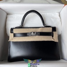 box leather hermes Kelly II mini pochette clutch compact shopper handbag handmade stitch