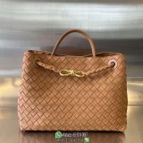 Bottega Veneta BV medium Andiamo shopper handbag holiday carryall travel tote