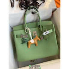 Hermes Birkin 30 shopping tote holiday resort beach tote handmade stitch horse charm freebies