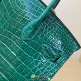 Nile crocodile Hermes Birkin 25 upscale banquet dinner tote handmade shopper handbag