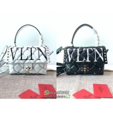 Valentino rockstuded sling crossbody shoulder messenger flap vintage cosmetic handbag case