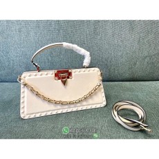 Valentino Garavani Rockstud 23 sling crossbody shoulder flap messenger vintage cosmetic handbag