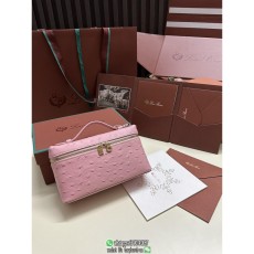 ostrich loro piana extra pocket L19 versatile vanity case cosmetic boxy handbag