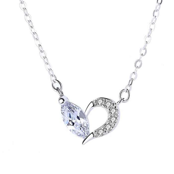 Silver heart necklace MLA1093