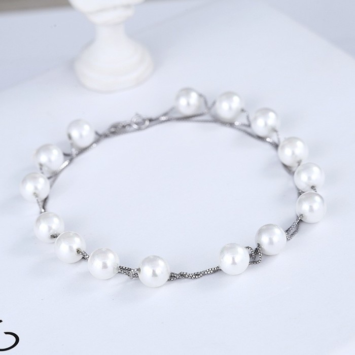 silver pearl necklace and bracelet 913