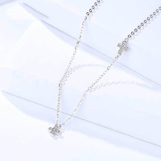 Silver Cross necklace MLA1094a