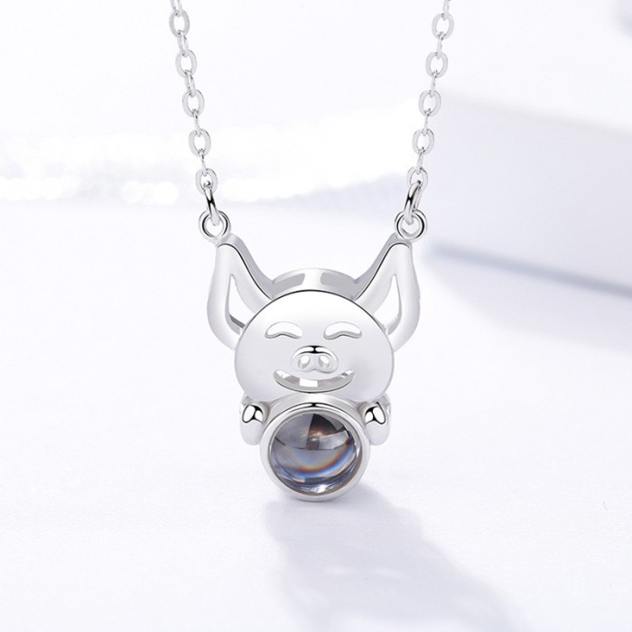 silver pig necklace MLA323c
