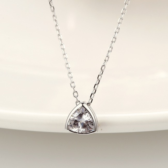 silver Triangle necklace MLA877