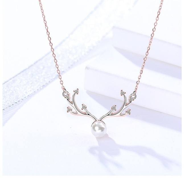 Silver antler pearl necklace 	MLA890-1