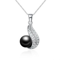 pearl necklace 29647