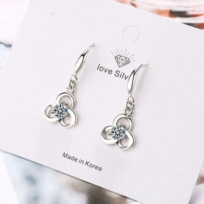 earring  EH439