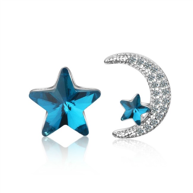 Star moon asymmetrical earrings 659