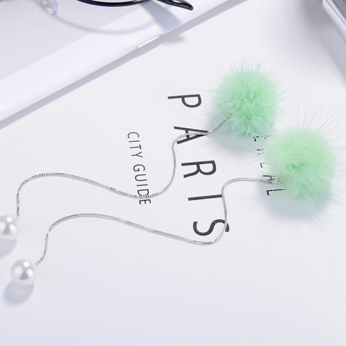 Plush Pearl Earrings XZE006n